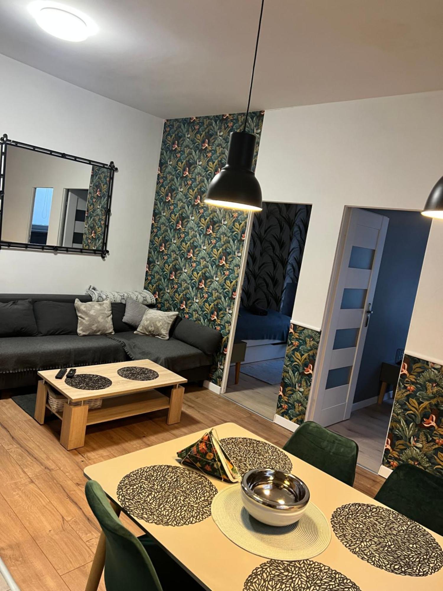 Apartamenty Cieplicka 20A Єленя-Ґура Екстер'єр фото