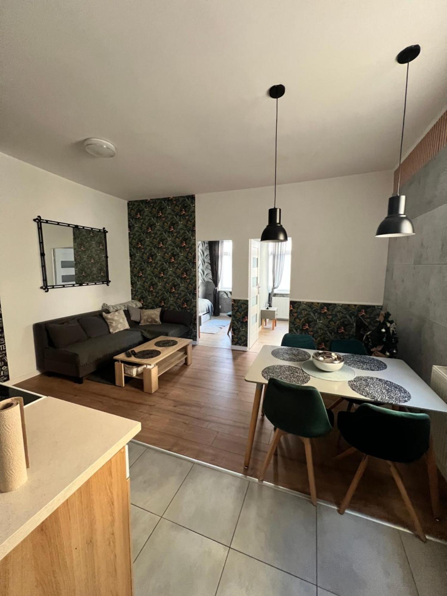 Apartamenty Cieplicka 20A Єленя-Ґура Екстер'єр фото